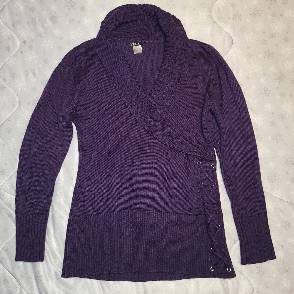 Venus woman's sweater.